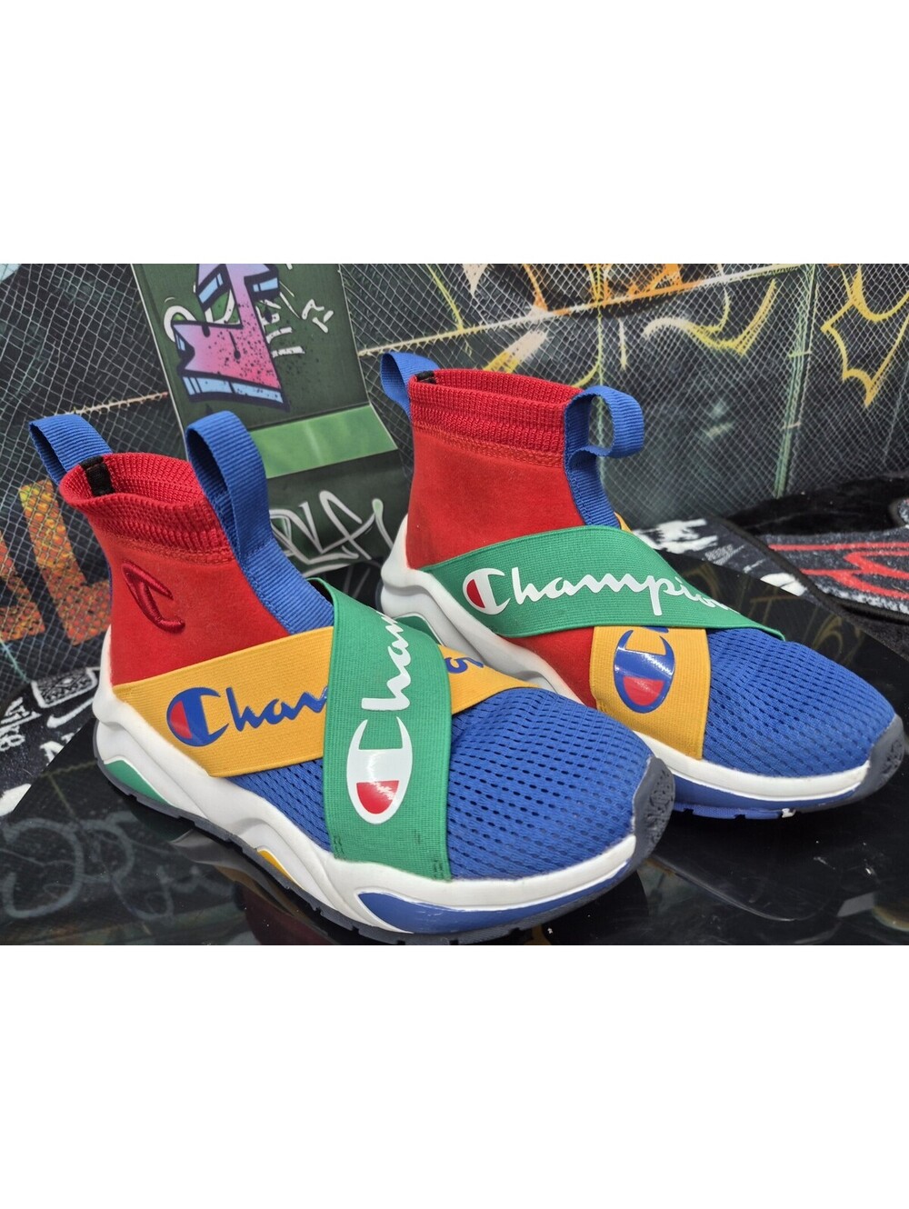 CHAMPION Youth Rally Crossover Shoes - multi color- Size 4Y! super clean 🔥